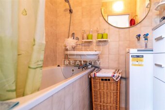 4-izbový byt s dvomi balkónmi - 10