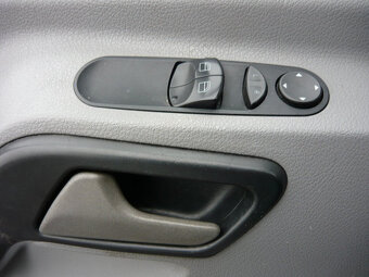 MERCEDES-BENZ SPRINTER 316 CDI MAXI - 10