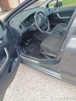 Peugeot 308 SW - 10