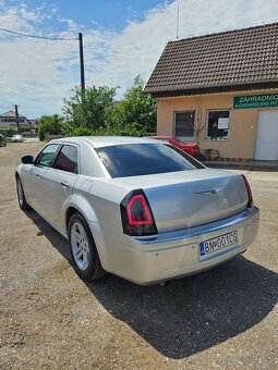 Predám Chrysler 300c 3.0CRD 2006 - 10