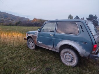 Lada niva  1.7i - 10