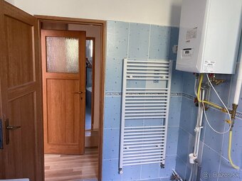 Predaj priestranný 3-izbový byt - 10