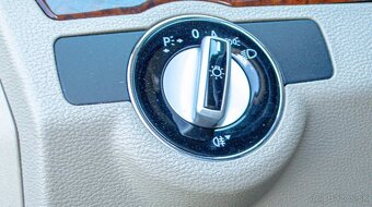 Mercedes-Benz E trieda Kupé 350 CGI Blue - 10