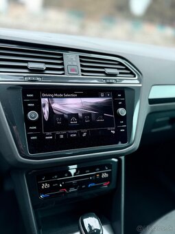 Volkswagen Tiguan 4x4 2.0 TDi DSG 2022 - 10