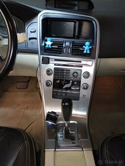 Volvo XC60 D4 - 10