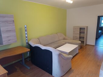 Prenájom dvojiz. bytu v Banskej Bystrici v časti Radvaň - 10