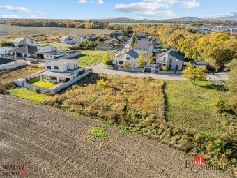 Predaj  POZEMKU 500 m2 - Právoplatné stavebné povolenie - 10