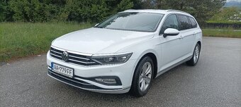 Predám VW Passat Variant v záruke - 10