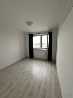 3 izbový byt na začiatku Miloslavova, 2 parkovacie miesta - 10