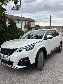 Peugeot 5008 - 10
