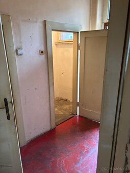 Predam 1-izbovy byt 44 m2 centrum - 10