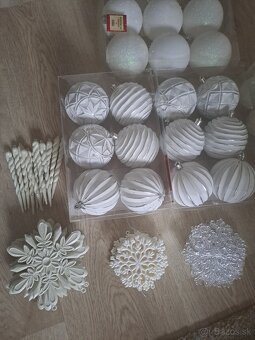 Vianočný stromček 3D. 220cm - 10