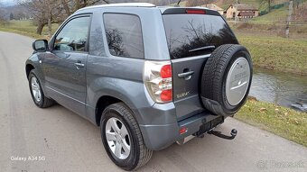 Suzuki grand vitara 1.6 benzín 3.dverova 4x4model 2009tažne - 10