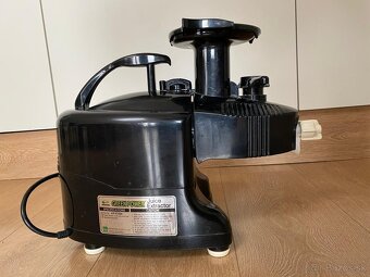 Greenpower Dvojhriadeľový odšťavovač - 10