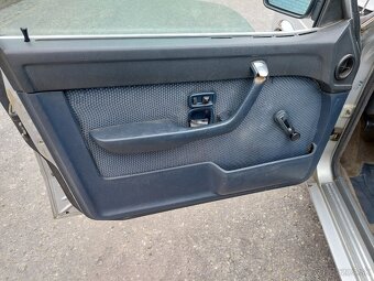 Bmw 728i e23 - 10