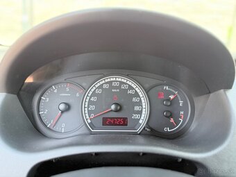 Suzuki Swift 1.3 - 10