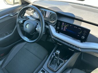 Škoda Octavia Combi 2.0 TDi M6, r.v.: 2022 - 10