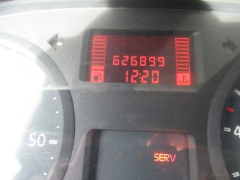 RENAULT MASTER 2,5DCI - 10