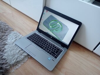 HP elitebook 840 G4 / 16gb ram / Intel core i5 / 256gb ssd- - 10