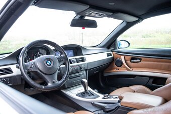 BMW Rad 3 325i A/T Cabiro E93 - 10