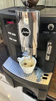 Predam profi automaticky kavovar Jura IMPRESSA Xs9 Classic - - 10