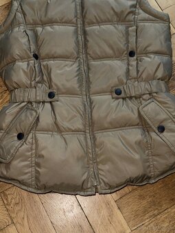 Predám veľmi štýlovú vestu značky Mango. - 10