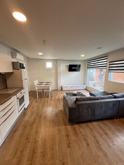 Prenajom 3izboveho bytu - 10