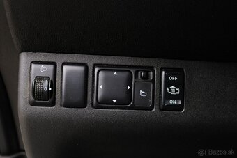 Nissan Navara DoubleCab 2.5D XE - 10