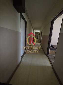 OVERENÉ REALITY - ponúkame exkluzívne na predaj priestrannú  - 10
