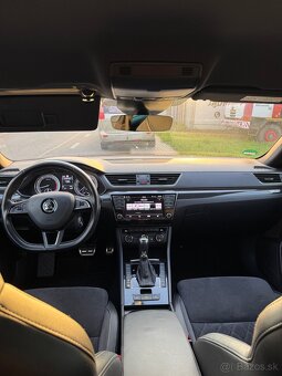 Škoda Superb Combi Sportline 2.0 TSI 206kw 2017 - 10