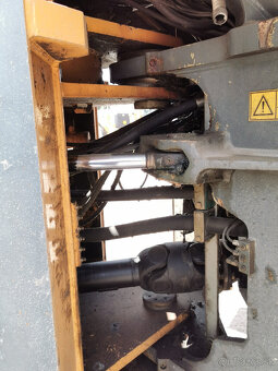 Prodám kolový nakladač LIEBHERR L564 - 10