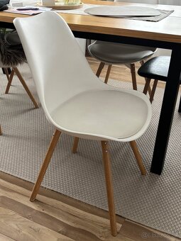 4 ks jedálenské stoličky Jysk - 10