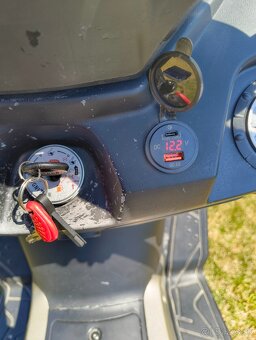 Kymco Xciting 250, r.v. 2005, STK do 2029 - 10