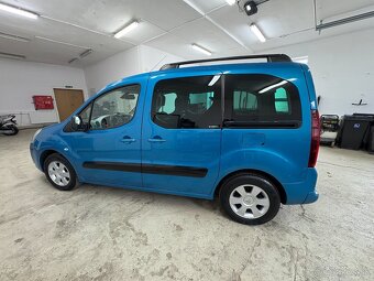Citroën Berlingo 1.6HDi AUTOMAT MULTISPACE EXCLUSIVE TAŽNÉ - 10