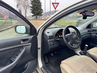 Toyota Avensis 2.0d - 10