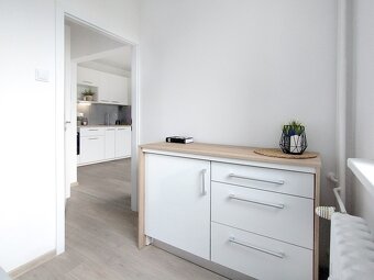 ✅ ČERSTVO ZREKONŠTRUOVANÝ 1.5i BYT PRIAMO V CENTRE - 10