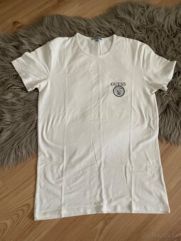 Kenzo, Versace, VLTN ,Guess pánske tričká - 10