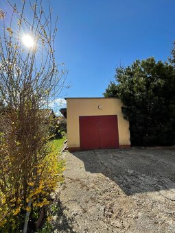 Predaj 3.izbový rodinný dom, garáž, 11,5a pozemok pri Nitre - 10