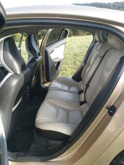volvo S60 - 10