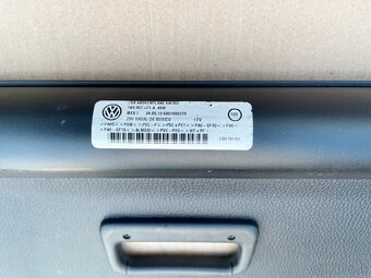 VW Golf 6 MK6 Variant 4Motion 1.6TDI interier dily - 10