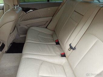 Mercedes Benz w211 e320 - 10