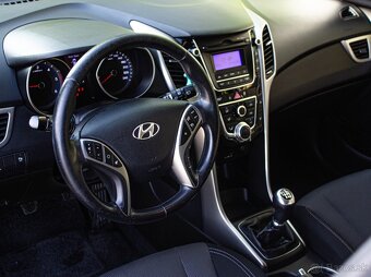Hyundai i30 1.6 CRDi VGT Style - 10