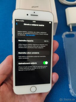 Apple iphone 8 64GB Gold - 10