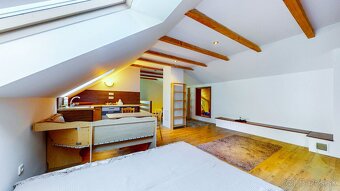 REZERVOVANÉ Zrekonštruovaný rodinný dom Podbrezová, časť Cha - 10