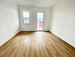 Na predaj penthouse v novostavbe SOHO - rezervované - 10