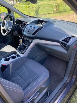 Ford C-Max - 10