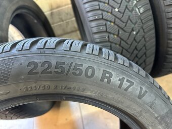 225/50R17 zimne - 10