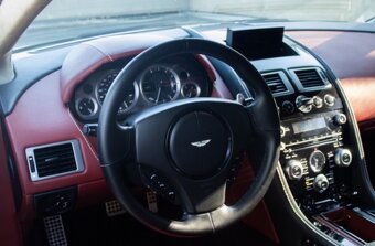 Aston Martin V8 Vantage Coupé 321kw Automat - 10