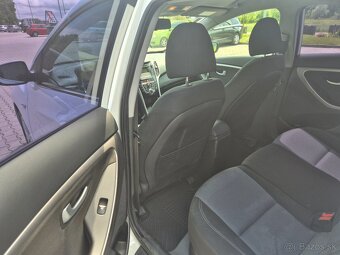 Hyundai i30 1.6 CRDI 81kw - 10