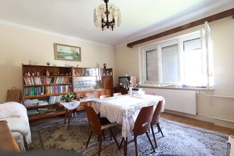 Ponúkame na predaj rodinný dom v obci Predajná - 10